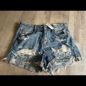NWT American Eagle Tomgirl Shorts size 10
